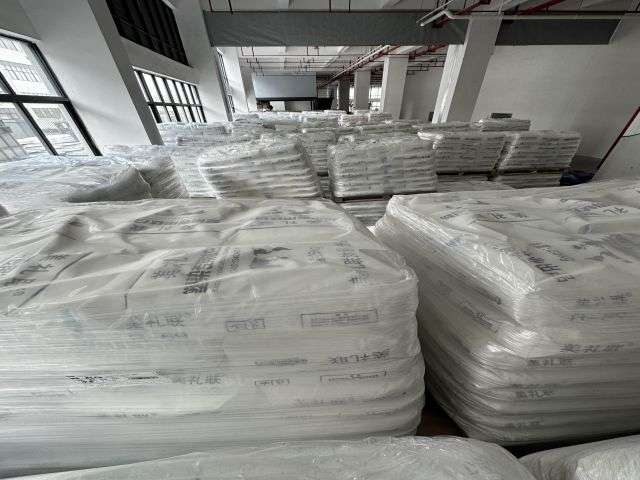 广东绿底钛白粉需要多少钱 深圳美礼联钛业股份供应