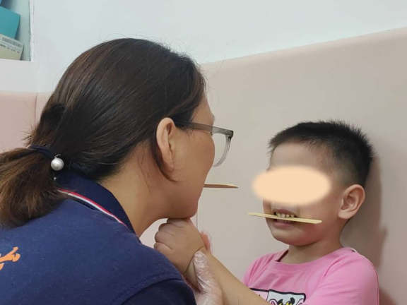 江苏南通语言障碍儿童口肌训练对象,口肌训练