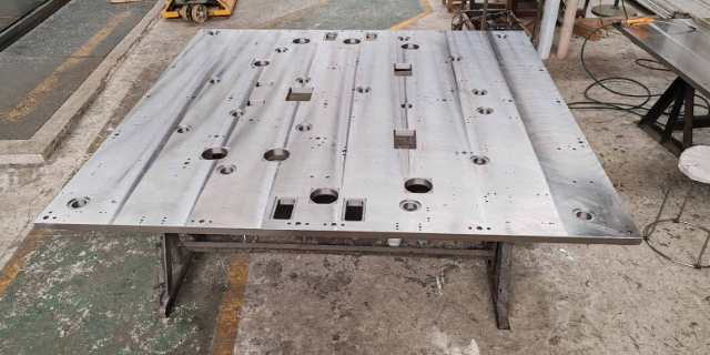扬州铝管大型数控龙门铣对外加工配件