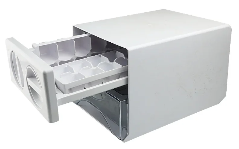 Refrigerator plastic injection mold