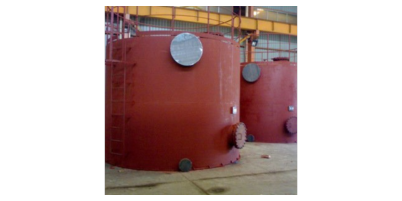海南钛铜复合板内循环型排管式烧碱设备