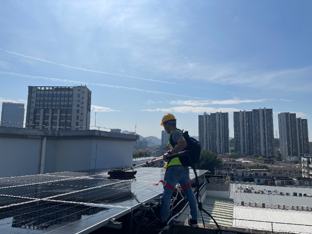 茶山光伏清洗供應商 貼心服務 中山市鑫隆綜合能源服務供應