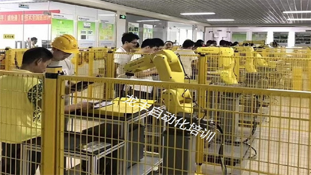 清遠(yuǎn)本地PLC編程培訓(xùn)聯(lián)系方式 歡迎來電 龍豐自動(dòng)化培訓(xùn)學(xué)校供應(yīng)