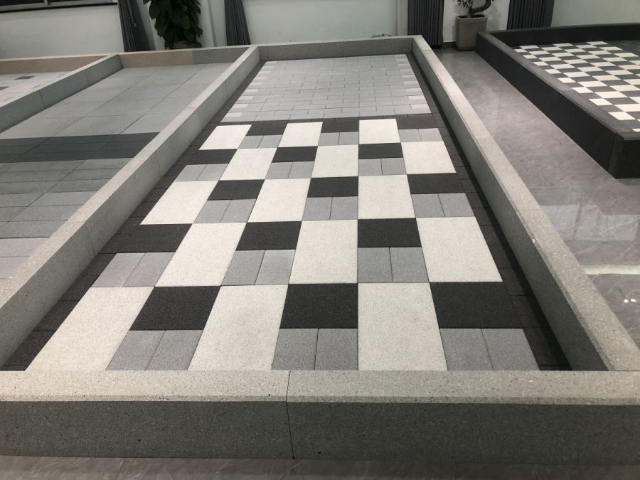 景寧淺灰路沿石厚度多少 歡迎來電 浙江玖隆新材料科技供應(yīng)