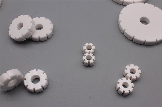 耐酸碱陶瓷板制造 广州飞晟精密制品供应