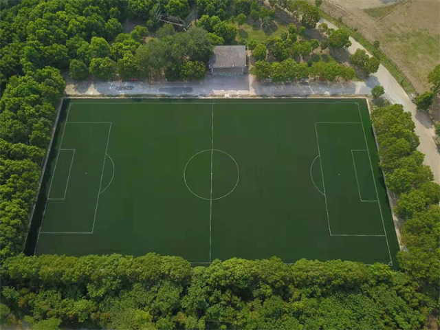 天津足球场多少钱一平方米,足球场