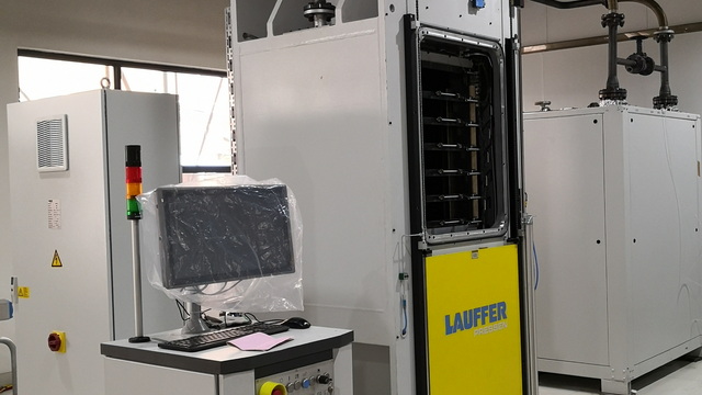 廣東新能源汽車材料層壓機(jī)生產(chǎn)廠家 深圳市維信達(dá)工貿(mào)供應(yīng)