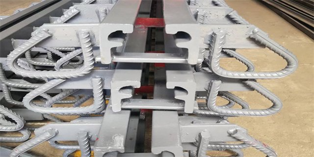 天津生产定制桥梁梳齿板伸缩缝价格优惠