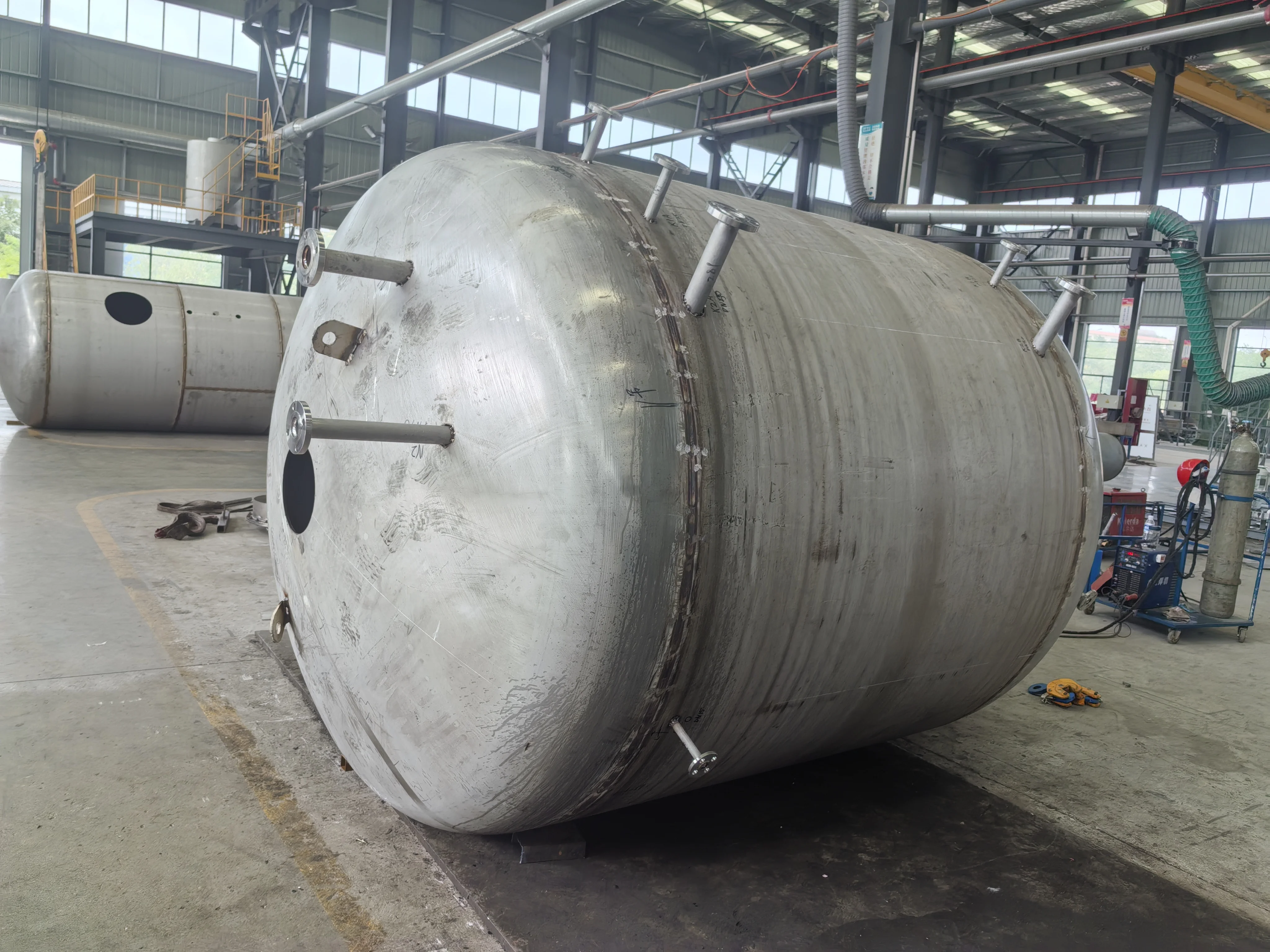 Titanium Welded Tanks