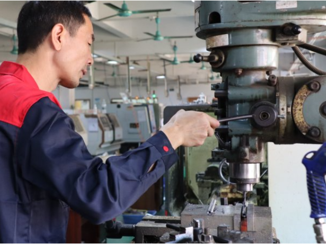 广东钢模具设计 服务为先 东莞京雕教育科技供应