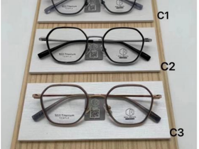 揭阳网红验光配镜价格表 广东明珠眼镜连锁股份供应