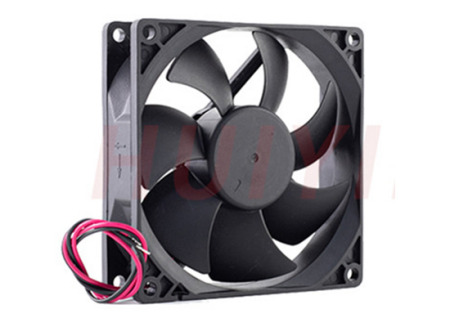 直流散热风扇的功能分类及其在各领域的应用