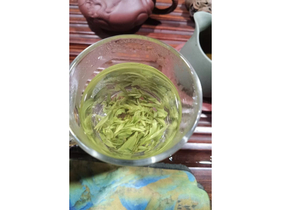 嘉兴九天雀舌绿茶,绿茶