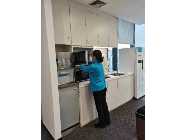 上海國際會議中心辦公樓保潔阿姨平臺 誠信經(jīng)營 衡慕環(huán)境科技發(fā)展供應(yīng);