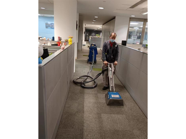 浦东新区企事业地毯清洗保养多少钱 诚信经营 衡慕环境科技发展供应