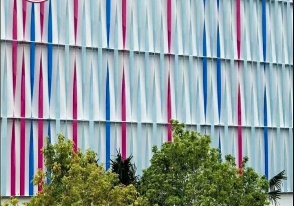 扭曲鋁項(xiàng)目