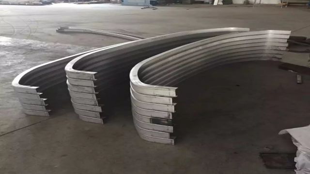 上海轨道制造铝型材折弯