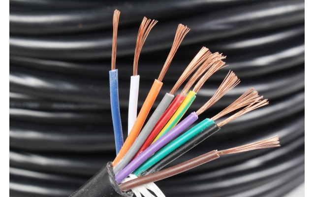 福建計(jì)算機(jī)電纜大概價(jià)格 歡迎來電 杭州全纜電纜科技供應(yīng)