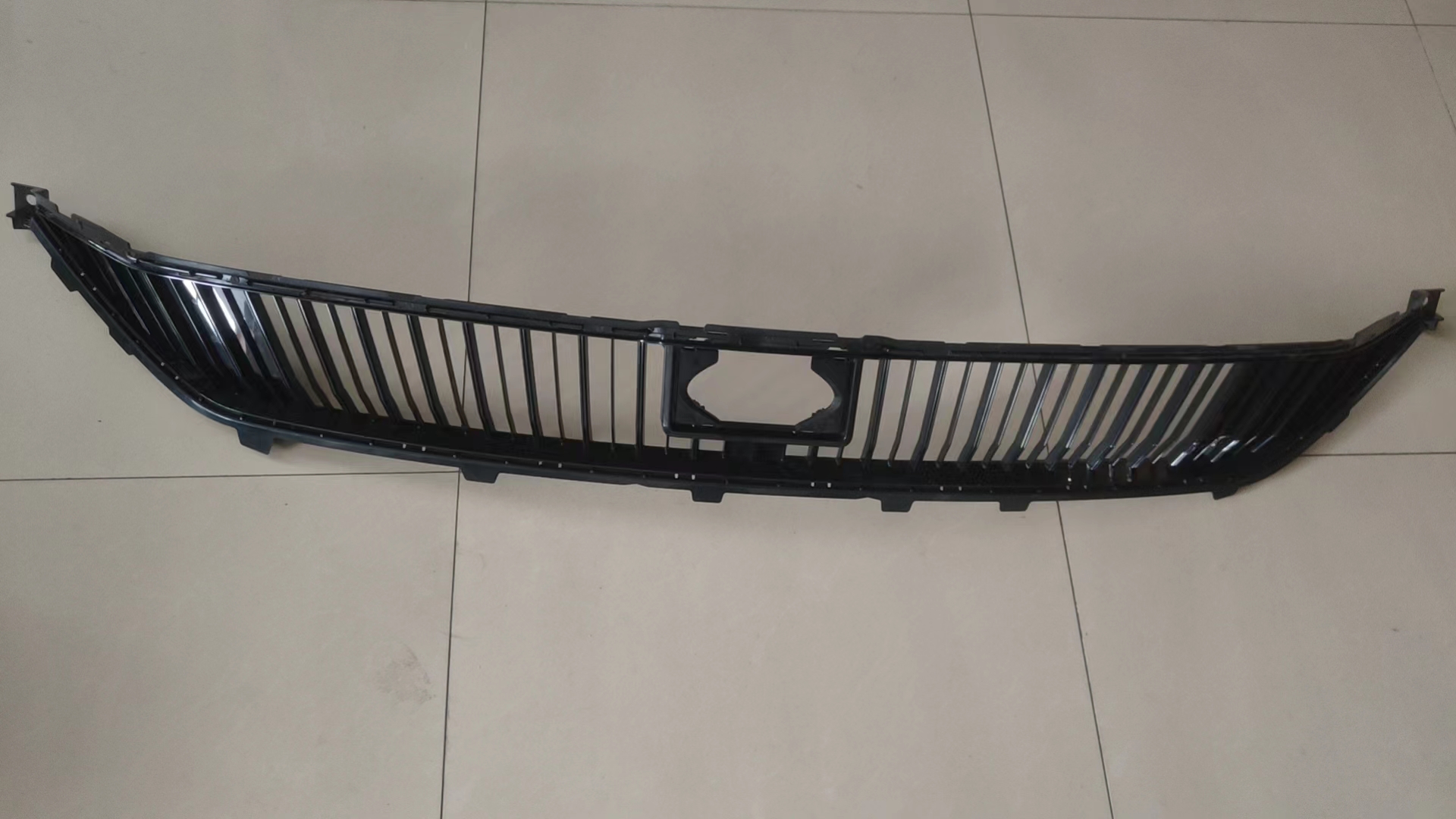 汽車塑件模具：塑造汽車未來的關(guān)鍵工藝