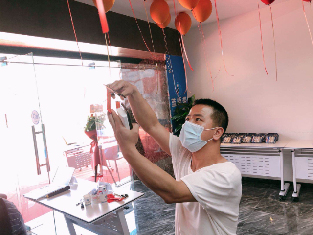 成都餐厅员工工作公司资质要求,工作
