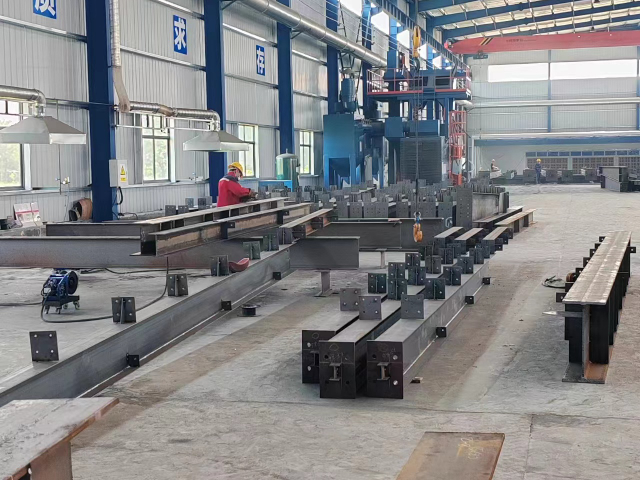 乌鲁木齐钢结构厂家现货 山东泓泰建筑服务供应