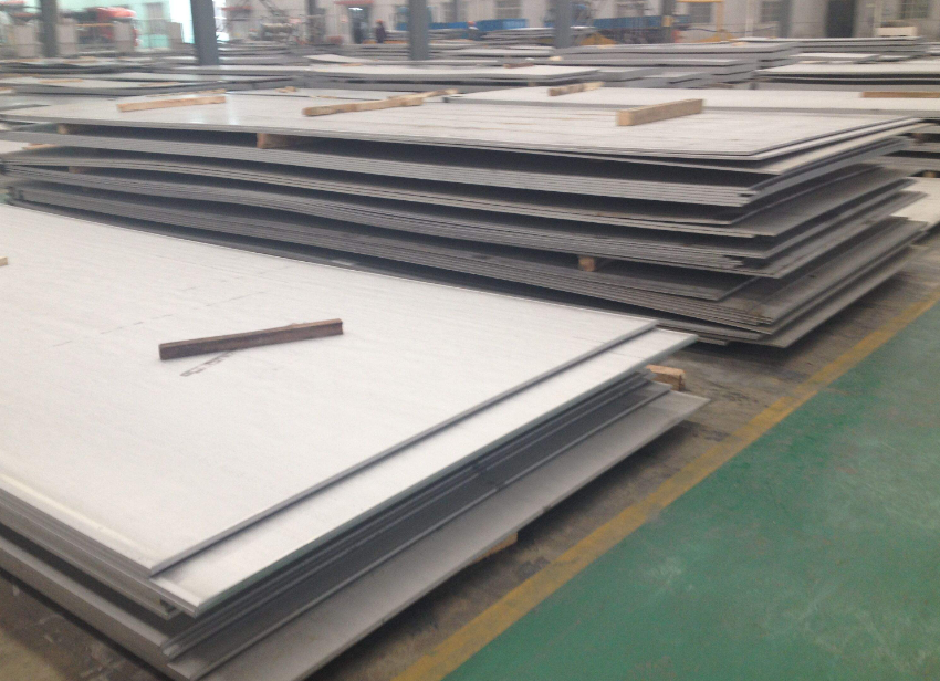 What are the advantages and disadvantages of precision stainless steel