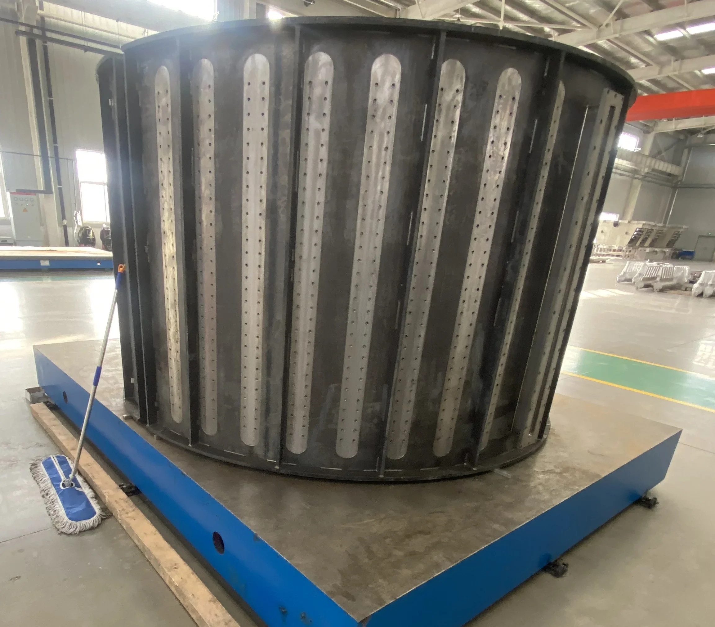 Electrode-posited copper foil titanium anode tank