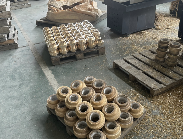 銅套在機(jī)械設(shè)備中有什么作用？