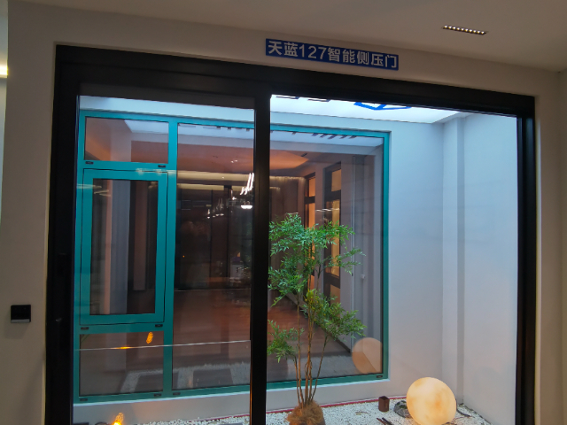 宿遷內(nèi)開內(nèi)倒門窗定制 江陰菲夢思門窗供應(yīng)