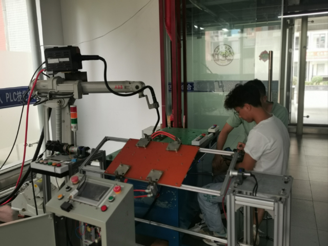 广元焊接工业机器人培训多少钱