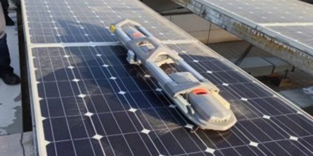 甘肃一级太阳能伏车棚智能清扫机器人 苏州翼博特智能科技供应