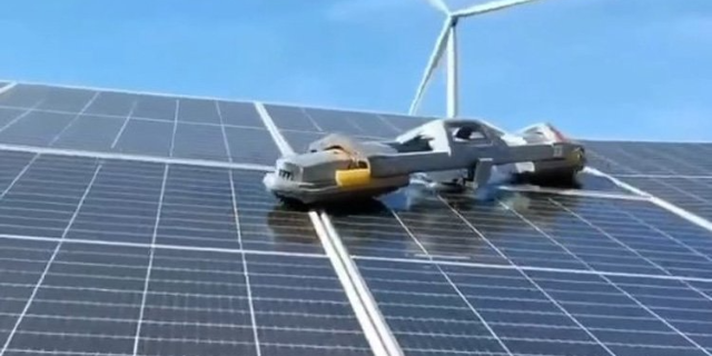 宁夏太阳能光伏组件清洗机 苏州翼博特智能科技供应