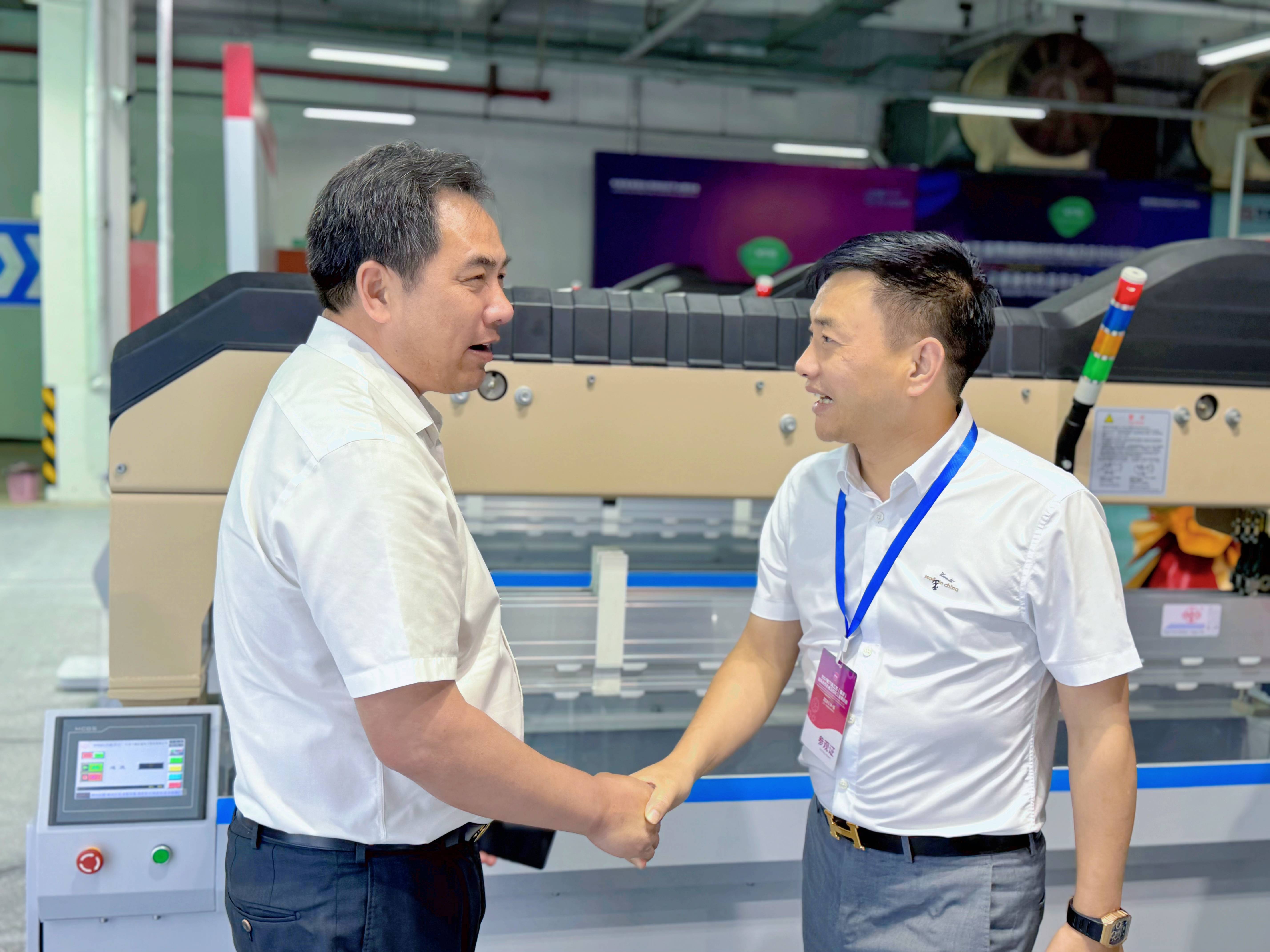 新老顧客齊相聚，共赴牛牌敘未來(lái)——2024盛澤紡機(jī)展圓滿落幕