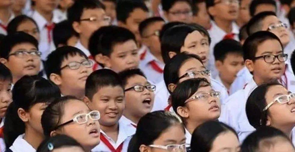 【敏视康科普】中国为什么这么多孩子近视？