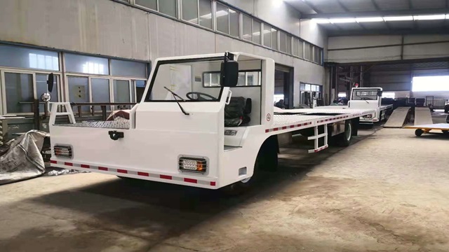 山東新型電動搬運(yùn)車性價(jià)比 誠信為本 浙江華宇智能裝備供應(yīng)
