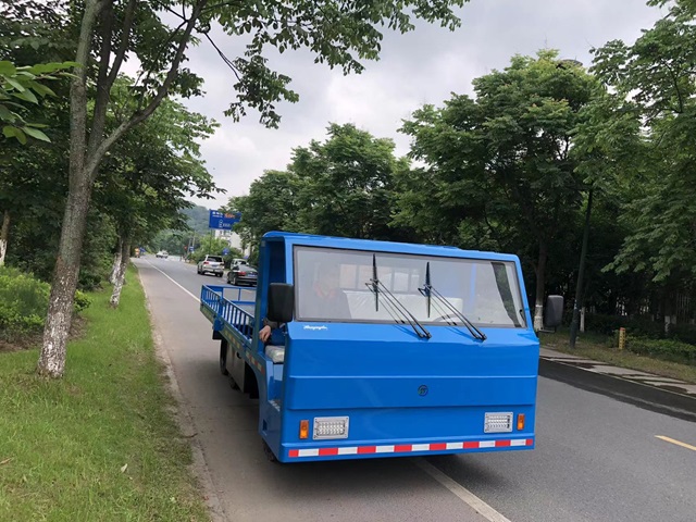 安徽電動(dòng)搬運(yùn)車廠家定做,電動(dòng)搬運(yùn)車