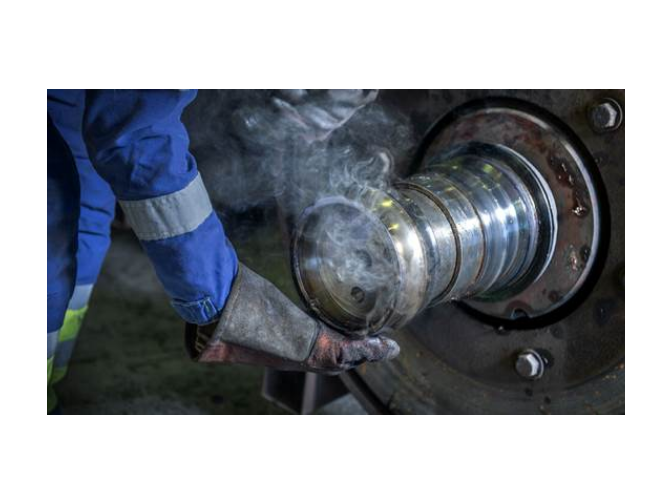 德國(guó)板材感應(yīng)預(yù)熱/后熱 易孚迪感應(yīng)設(shè)備供應(yīng)