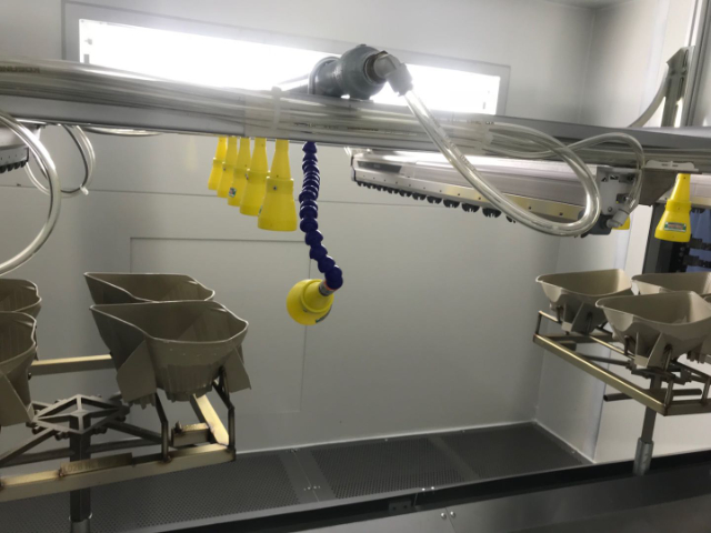 东莞3D AG防眩光喷涂设备专业厂家 东莞市英捷智能装备供应