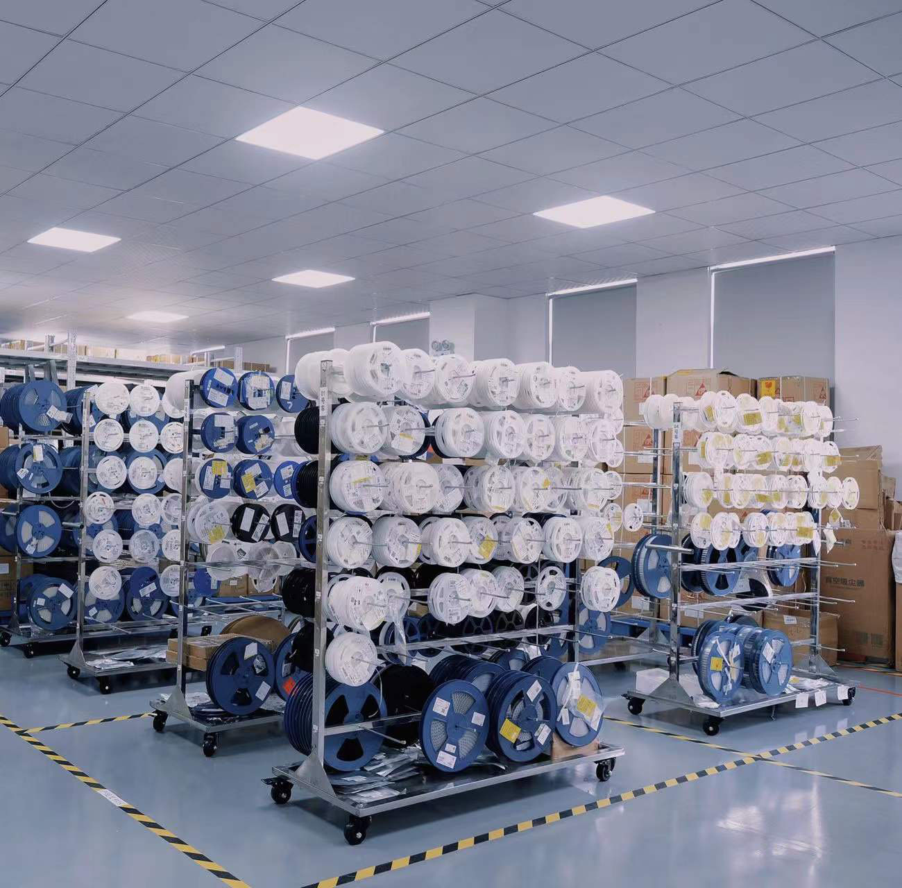 松江區(qū)質(zhì)量好的SMT加工廠怎么樣 來(lái)電咨詢 上海烽唐智能科技供應(yīng)