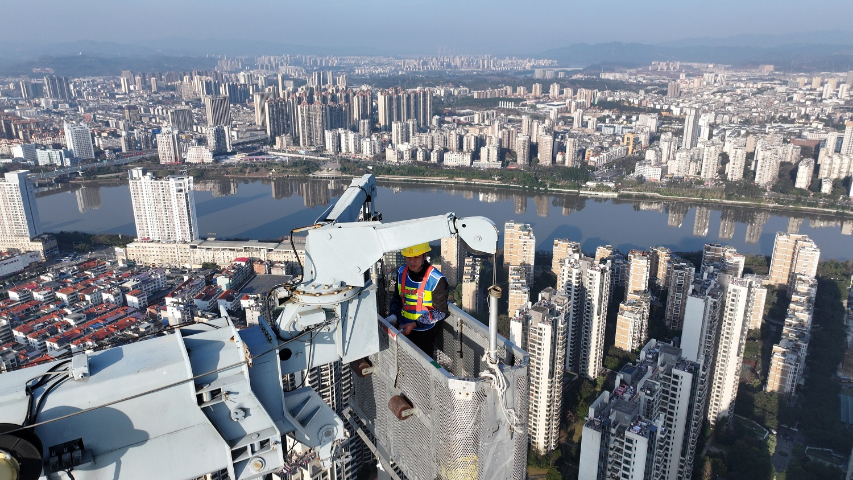 深圳城市地标建筑楼体发光字 亮彩标识工程供应