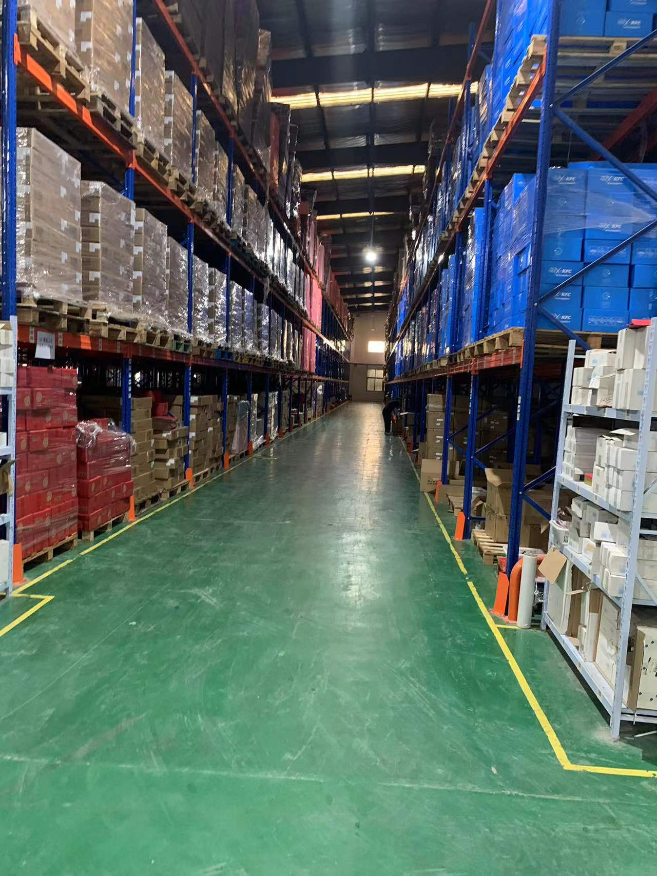 安徽第三方電商倉(cāng)儲(chǔ)托管公司 誠(chéng)信經(jīng)營(yíng) 上海環(huán)驛供應(yīng)鏈管理供應(yīng)