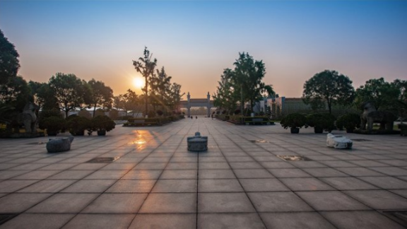 海港城艺术公墓形式 上海南院实业供应