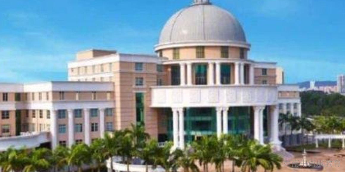 辽宁比较好的马来西亚世纪大学留学费用是多少