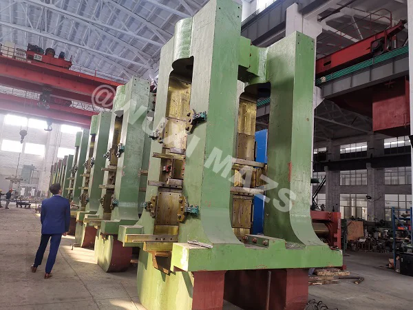 reversing cold rolling mill