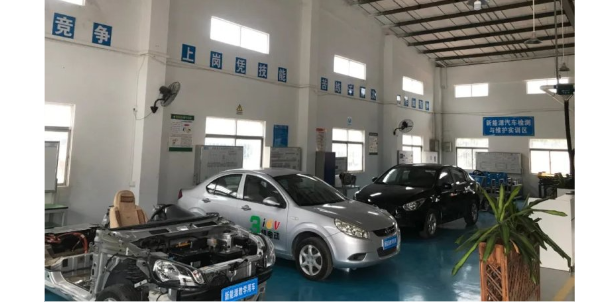 惠东接收汽车工程系技术学生 欢迎来电 惠州大亚湾众凯教育信息咨询供应