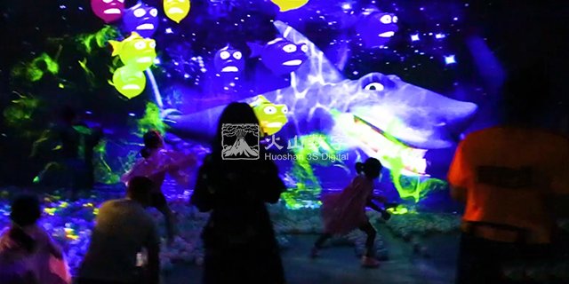 山东互动游戏全息投影企业 信息推荐 深圳市火山图像数字技术供应