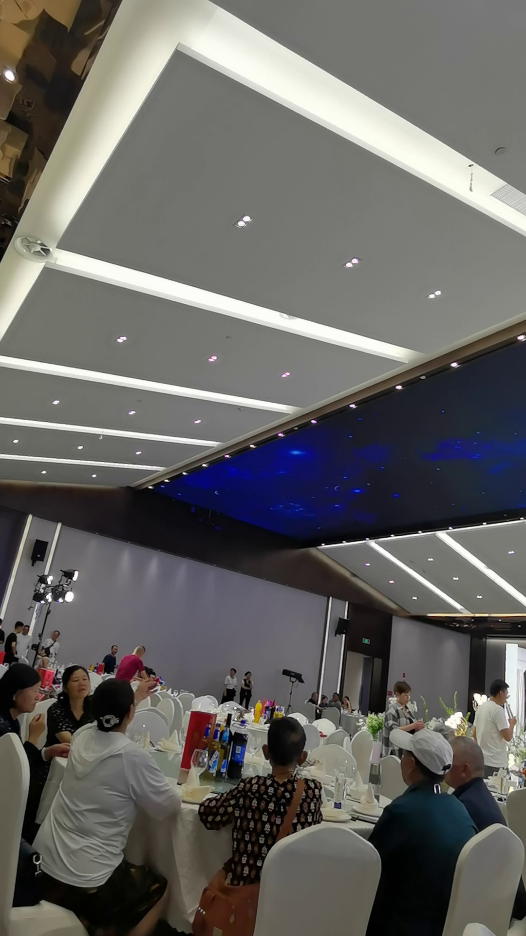 舟山展览馆LED全彩显示屏多少钱一个平方,LED全彩显示屏