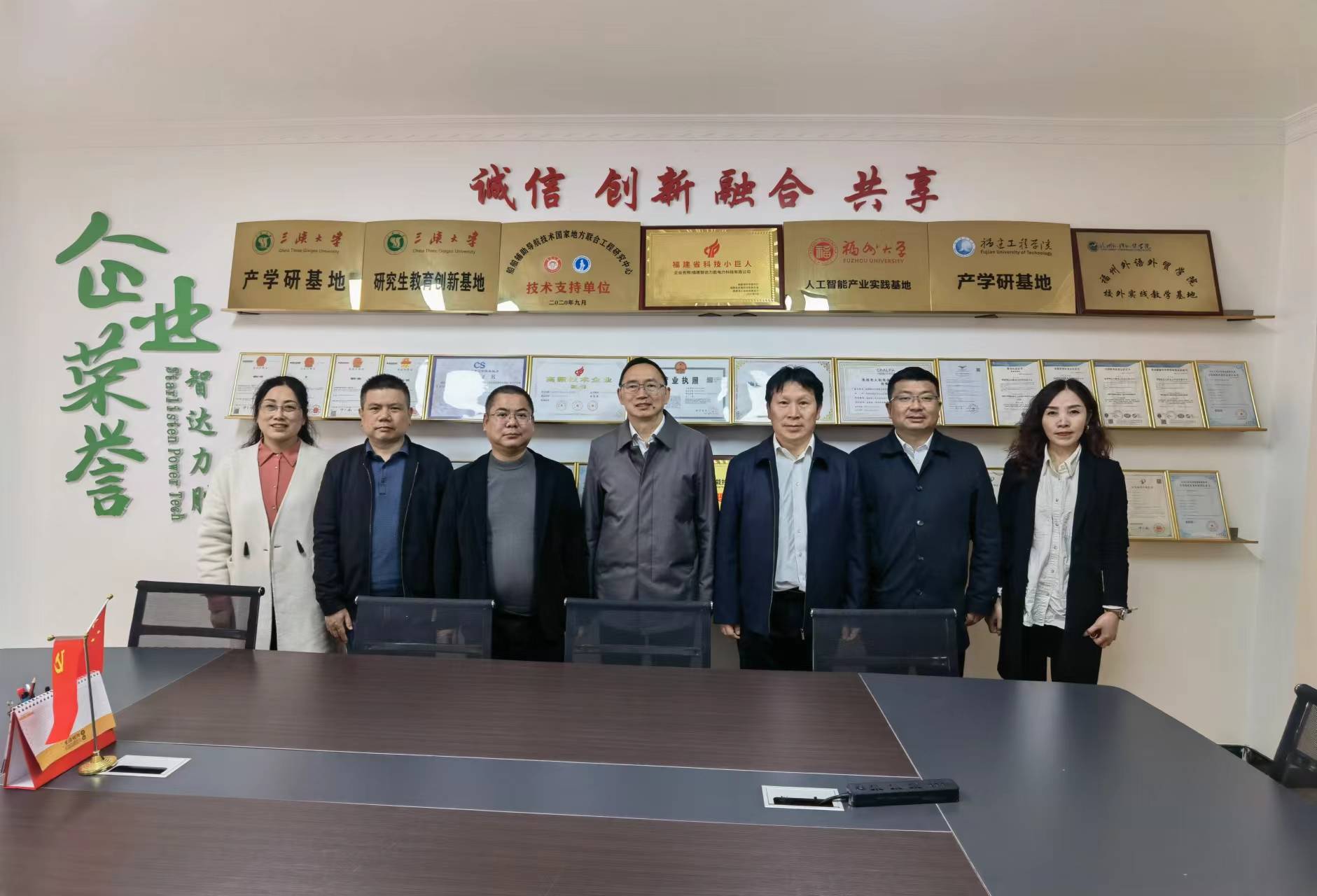 a7527d34a25f38b2928d818777160dc.jpg a7527d34a25f38b2928d818777160dc.jpg