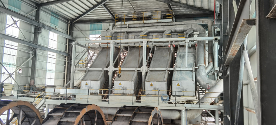 ASTEC細(xì)料高頻振動篩供應(yīng)商 蒂姆沃克機械供應(yīng)