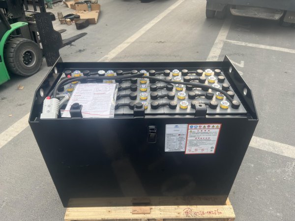 海斯特2噸/2.5噸叉車蓄電池 24-4PZS560 48V 560AH 